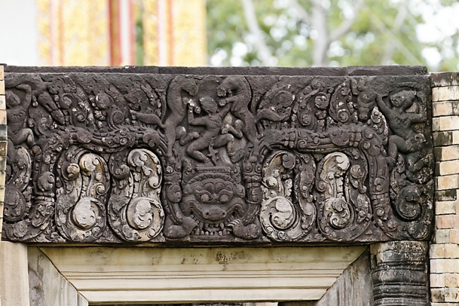 Prasat Sa Kamphaeng Yai-050